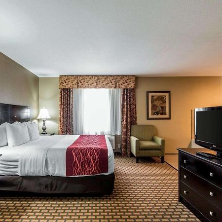 Comfort Inn & Suites Kansas City Downtown Extérieur photo
