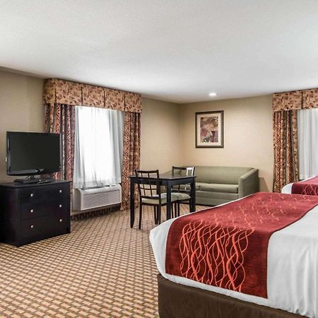 Comfort Inn & Suites Kansas City Downtown Extérieur photo